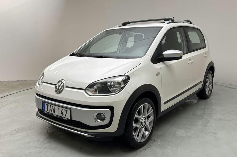 Vit Begagnad 2016 VW up! Halvkombi | 90 000 kr - Bild 1/4