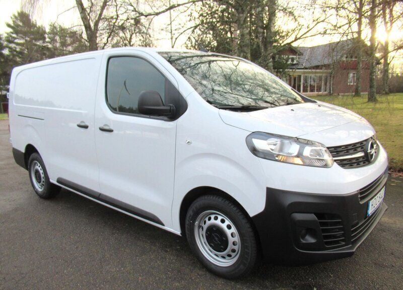 Vit Begagnad 2023 Opel Vivaro Van | 372 500 kr - Bild 1/4