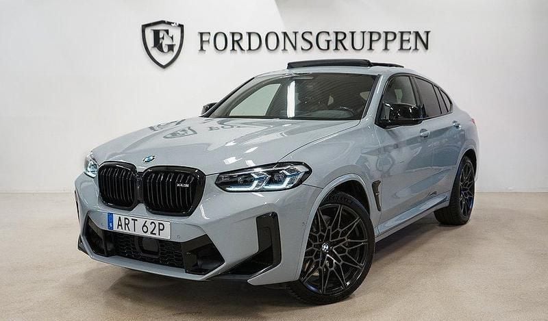 Grå Begagnad 2021 BMW X4 Competition Edition SUV | 784 800 kr - Bild 1/4
