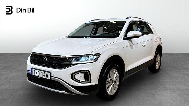 Vit Begagnad 2022 VW T-Roc Life SUV | 239 900 kr (Marknadspris) - Bild 1/4