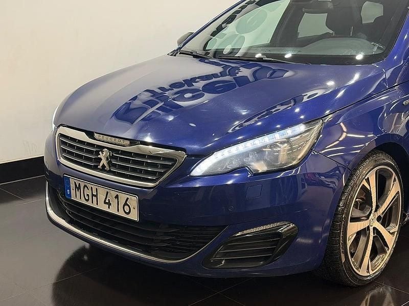 Begagnad Peugeot 308 GT 181 HK (133 kW) 2015 Blå Kombi