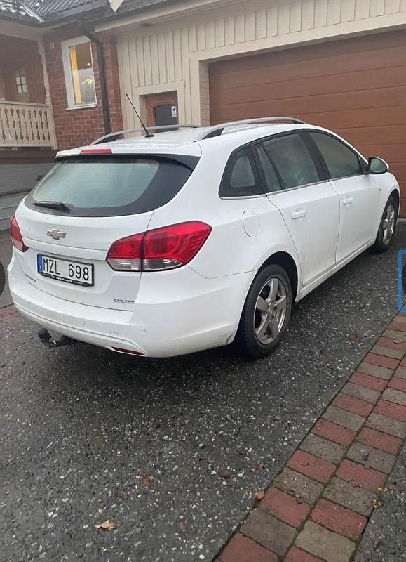 Begagnad Chevrolet Cruze 130 HK (95 kW) 2013 Kombi