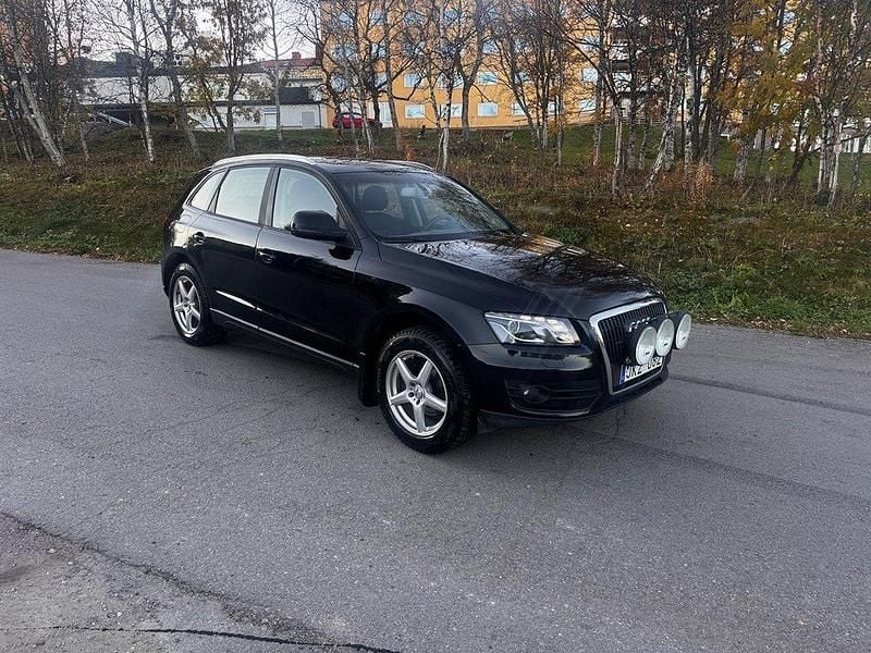 Svart Begagnad 2009 Audi Q5 Design SUV | 79 000 kr - Bild 1/4