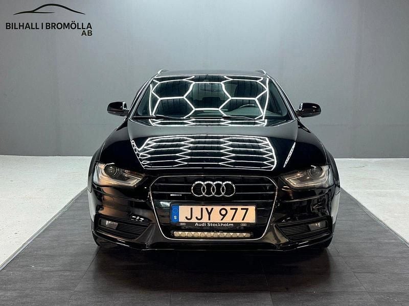 Svart Begagnad 2014 Audi A4 Kombi | 99 900 kr (Marknadspris) - Bild 1/4