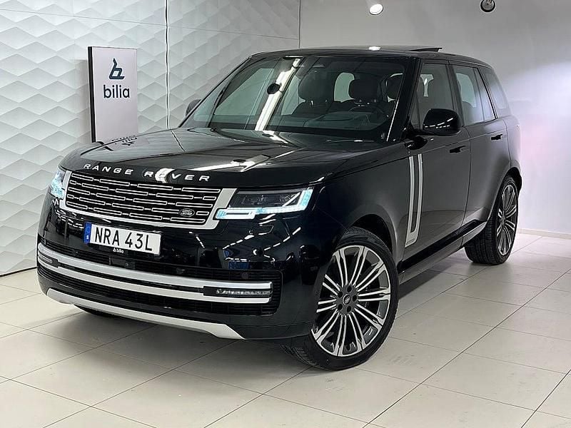 Begagnad Land Rover Range Rover Autobiography 531 HK (390 kW) 2023 Svart SUV
