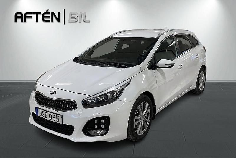 Vit Begagnad 2018 Kia Ceed Sportswagon GT-Line Kombi | 124 900 kr (Bra pris) - Bild 1/3