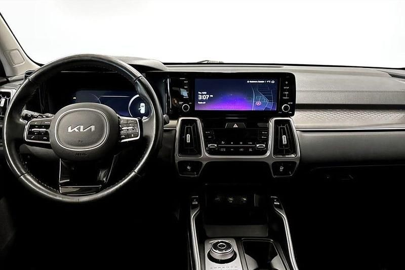 Begagnad Kia Sorento 268 HK (197 kW) 2023 Vit SUV