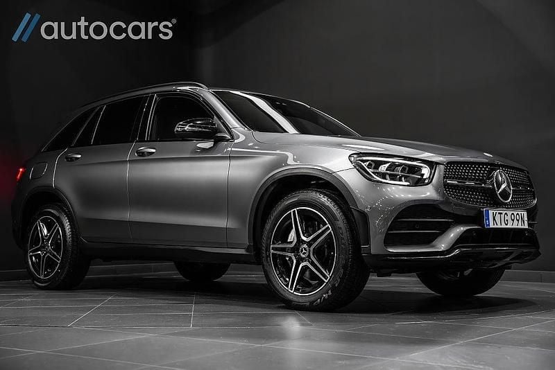 Begagnad Mercedes GLC300e Premium 306 HK (225 kW) 2021 Grå SUV
