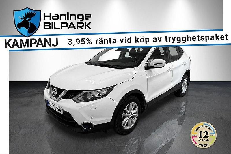 Vit Begagnad 2015 Nissan Qashqai SUV | 139 900 kr (Marknadspris) - Bild 1/2