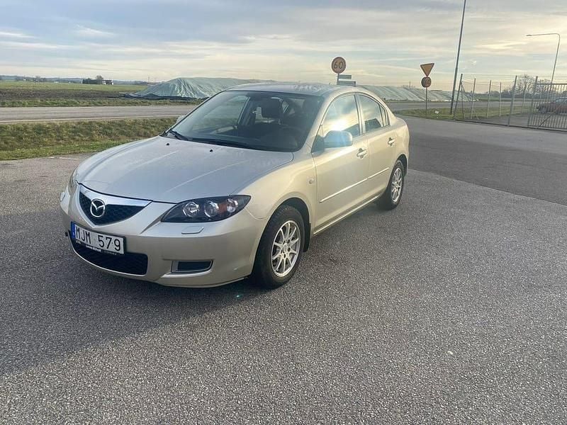 Begagnad 2007 Mazda 3 Sedan | 31 000 kr (Bra pris) - Bild 1/4
