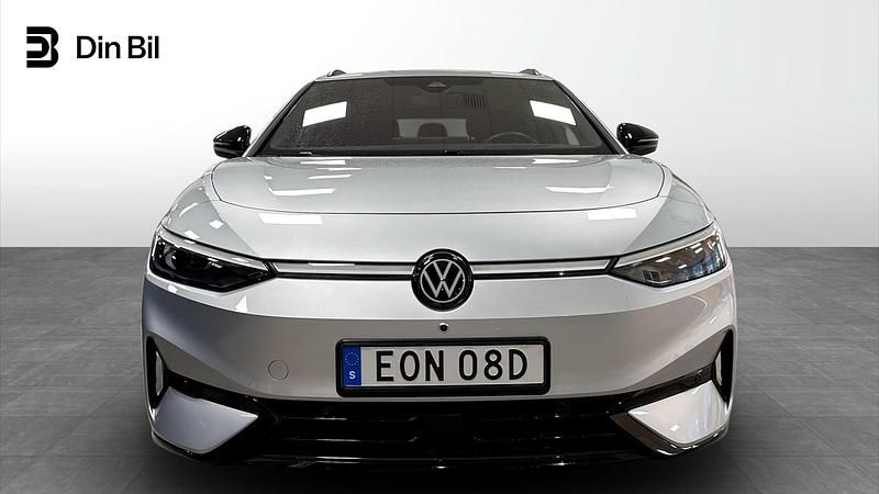 Begagnad VW ID.7 Pro 210 kW (286 HK) 2024 Silver Kombi