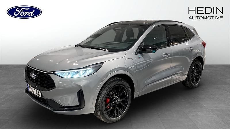 Grå Begagnad 2026 Ford Kuga ST-Line X SUV | 499 000 kr (Dyr) - Bild 1/4
