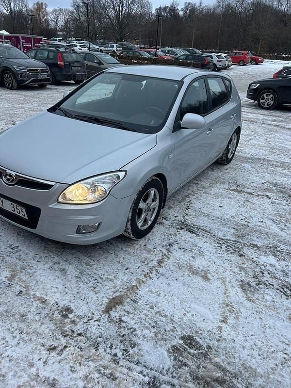Begagnad Hyundai i30 116 HK (85 kW) 2008