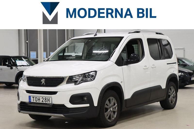 Vit Begagnad 2022 Peugeot Rifter Minibuss | 179 800 kr (Marknadspris) - Bild 1/4