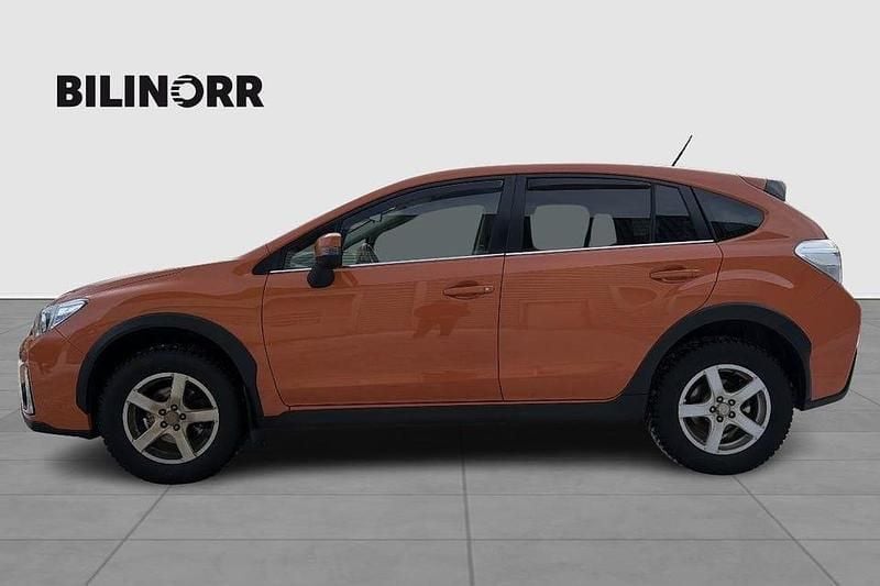 Begagnad Subaru XV Sport 151 HK (111 kW) 2016 Orange SUV