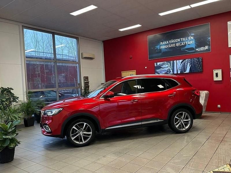 Begagnad MG EHS 258 HK (189 kW) 2021 Röd SUV