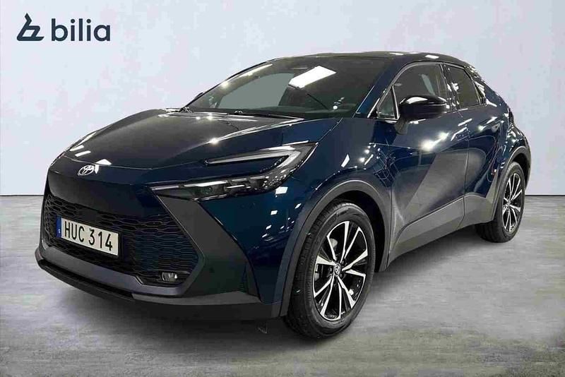 Blå Begagnad 2023 Toyota C-HR Style SUV | 389 900 kr (Lite dyr) - Bild 1/1