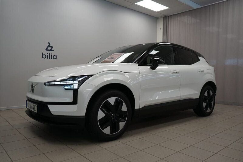 Vit Begagnad 2024 Volvo EX30 Plus SUV | 399 900 kr (Marknadspris) - Bild 1/3