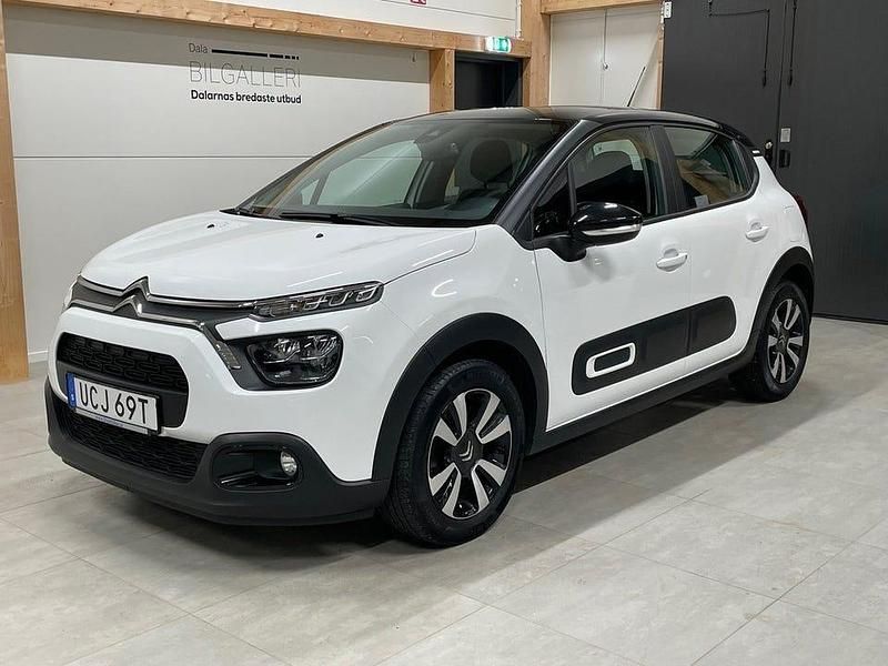 Vit Begagnad 2020 Citroën C3 PureTech Halvkombi | 104 900 kr (Marknadspris) - Bild 1/4