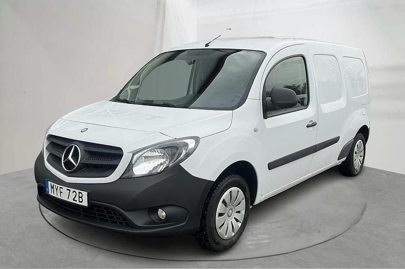 Vit Begagnad 2020 Mercedes Citan 109 | 110 000 kr (Dyr) - Bild 1/4