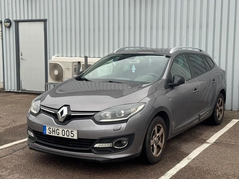Grå Begagnad 2014 Renault Mégane GrandTour LIMITED Kombi | 39 900 kr (Marknadspris) - Bild 1/4