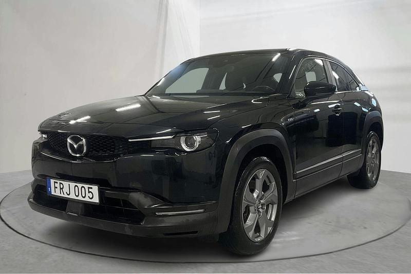 Svart Begagnad 2022 Mazda MX30 SUV | 140 000 kr (Superpris) - Bild 1/4