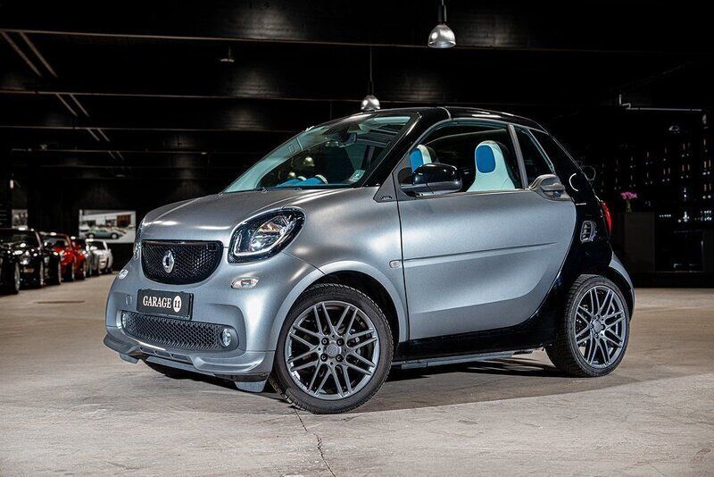 Begagnad 2017 Smart ForTwo Cabrio Brabus Cab | 189 500 kr - Bild 1/4