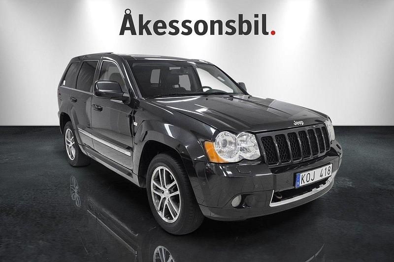 Mörkgrå (mgrå) Begagnad 2010 Jeep Grand Cherokee SUV | 89 000 kr - Bild 1/4