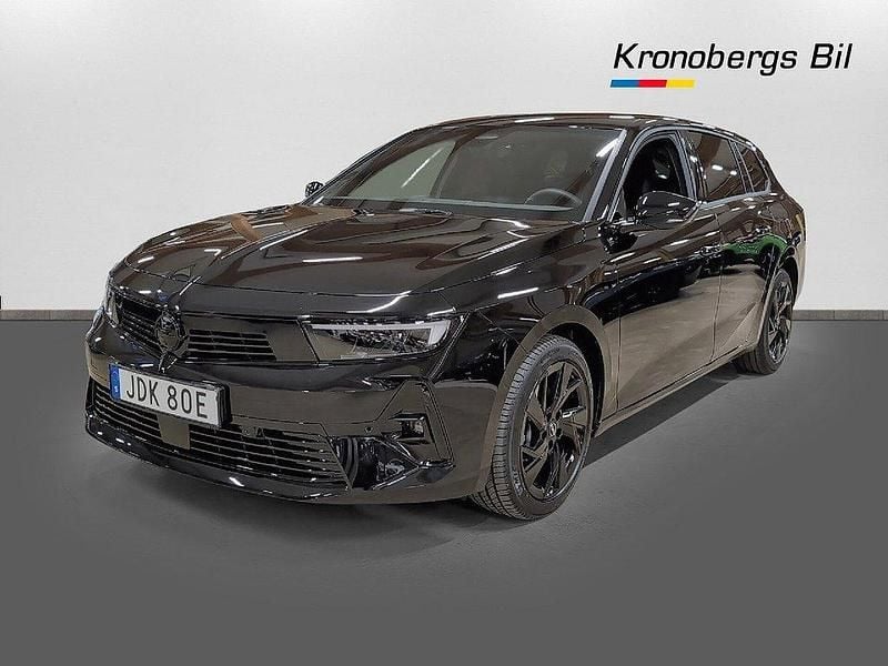 Vulcan grey Begagnad 2024 Opel Astra Kombi | 298 500 kr (Marknadspris) - Bild 1/1