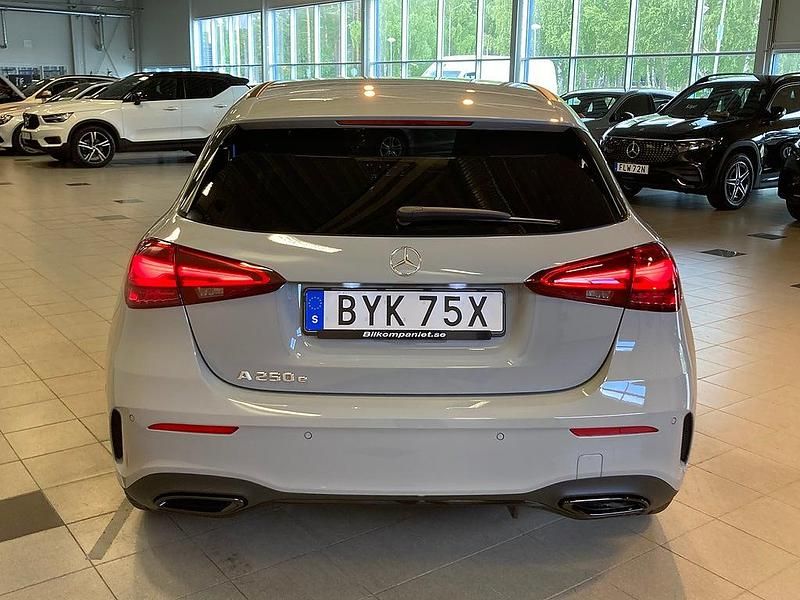 Begagnad Mercedes A250 2026 Grå
