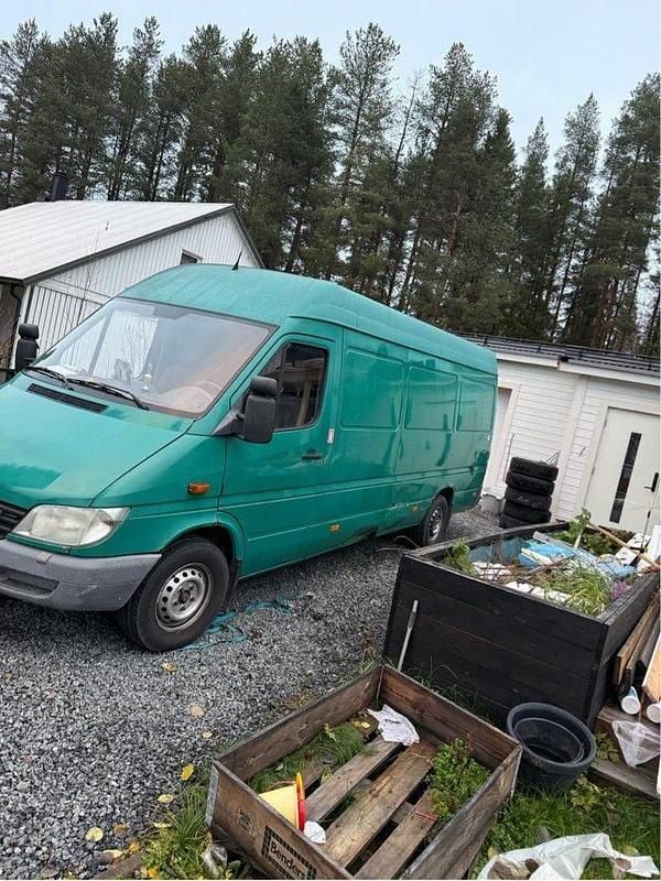 Begagnad 2001 Mercedes Sprinter Van | 35 000 kr (Superpris) - Bild 1/4