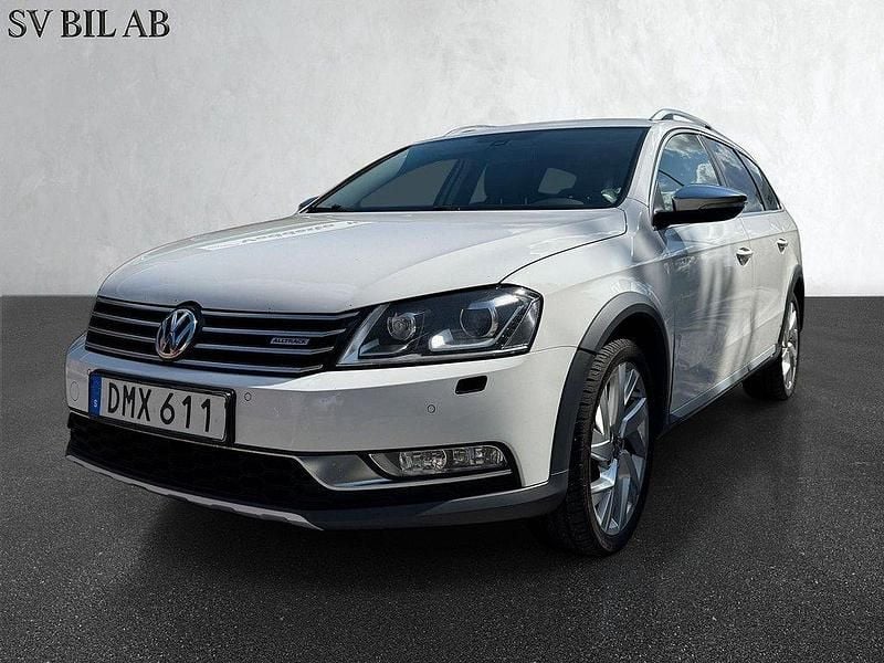 Vit Begagnad 2014 VW Passat Alltrack Kombi | 108 900 kr (Bra pris) - Bild 1/4
