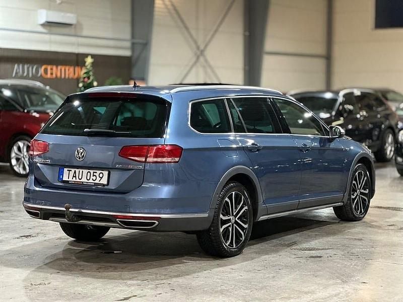 Begagnad VW Passat Alltrack 239 HK (175 kW) 2015 Harvard blue metallic Kombi