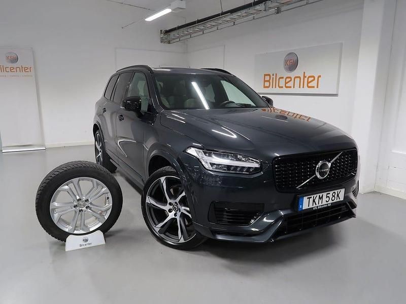 Grå Begagnad 2021 Volvo XC90 R-Design SUV | 549 900 kr - Bild 1/3