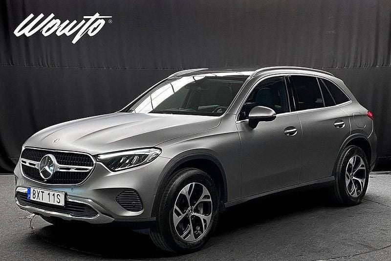 Svart Begagnad 2023 Mercedes GLC300e Avantgarde SUV | 569 800 kr (Superpris) - Bild 1/3