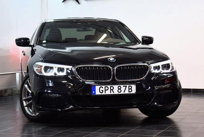 Begagnad BMW 530 iPerformance 252 HK (185 kW) 2020 Svart Sedan