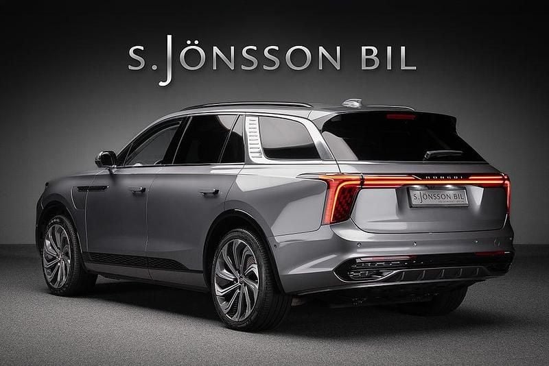 Begagnad Hongqi E-HS9 405 kW (551 HK) 2022 Grå SUV