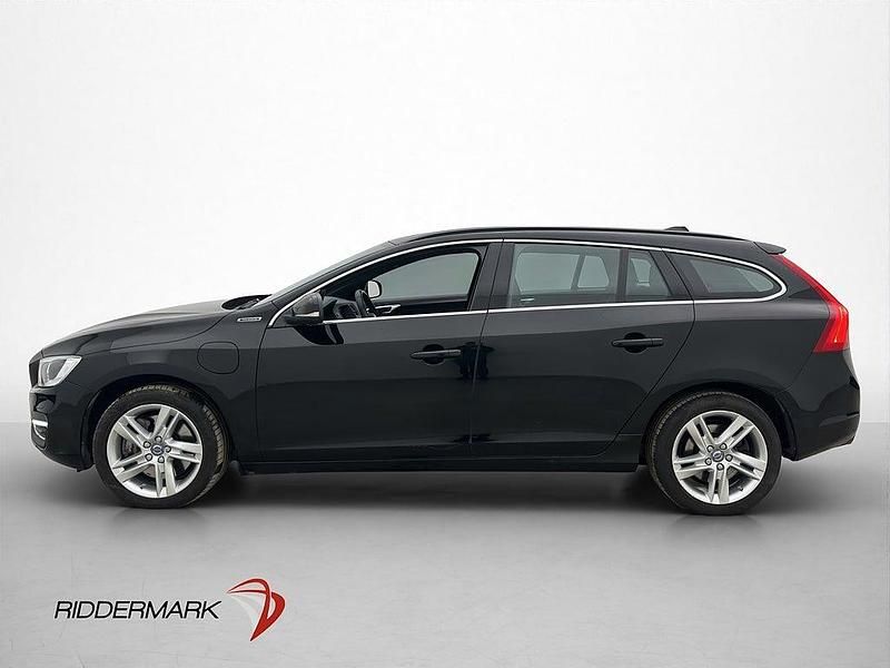 Begagnad Volvo V60 2017 Svart Kombi