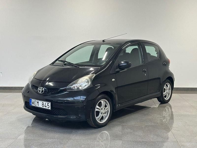 Svart Begagnad 2007 Toyota Aygo Halvkombi | 54 900 kr (Lite dyr) - Bild 1/4