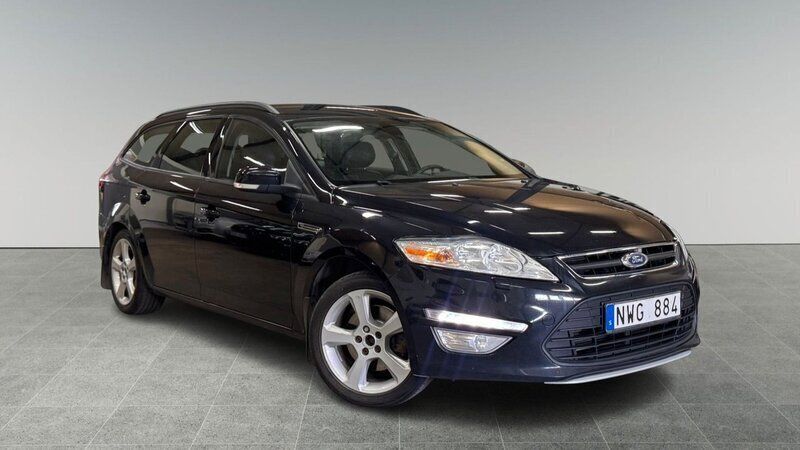 Svart Begagnad 2013 Ford Mondeo Sport Kombi | 74 900 kr (Marknadspris) - Bild 1/4