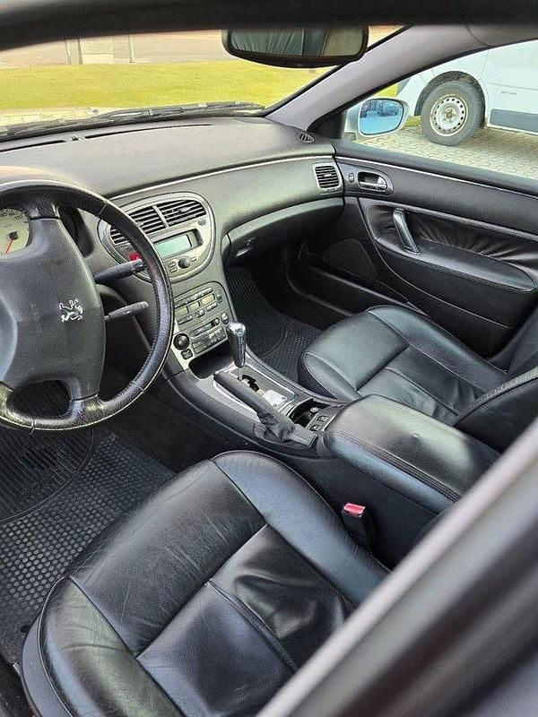 Begagnad Peugeot 607 207 HK (152 kW) 2004 Grå Sedan