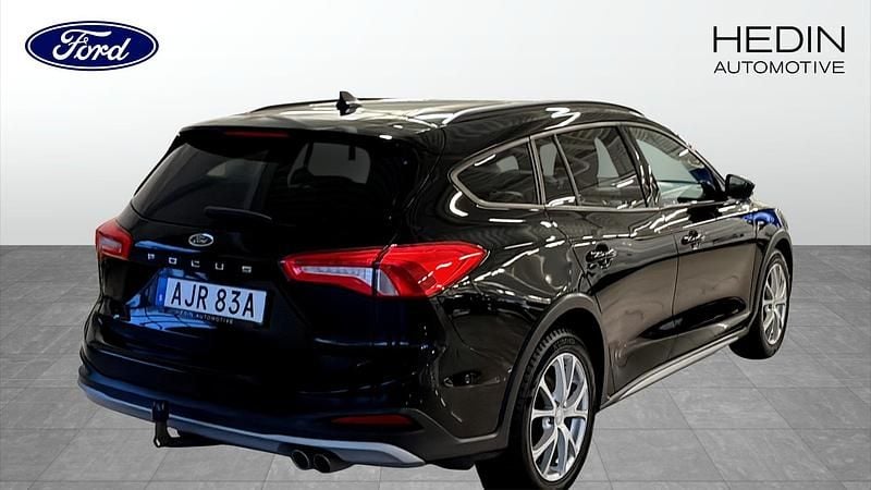 Begagnad Ford Focus Active 125 HK (91 kW) 2019 Svart Kombi