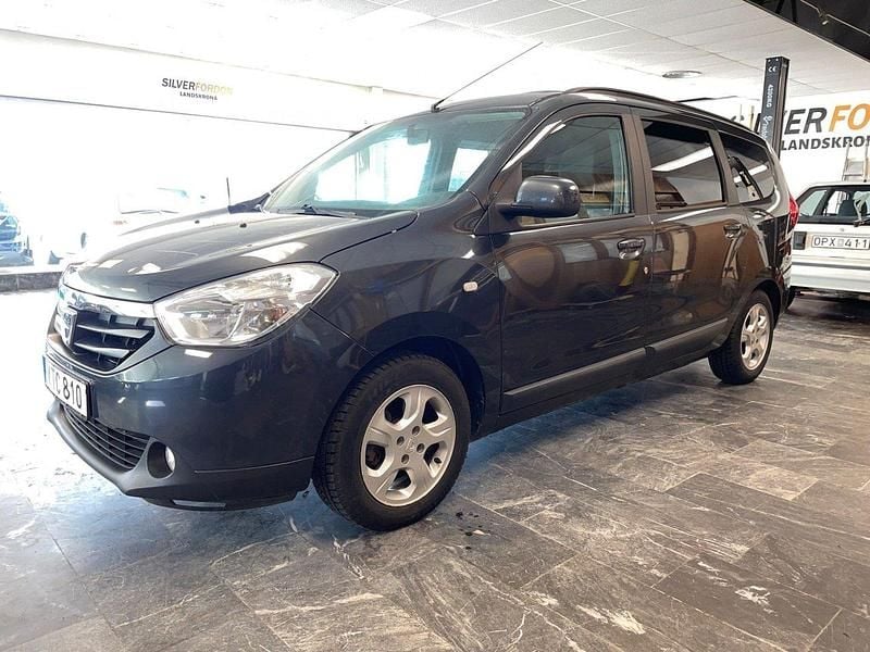 Mörkgrå Begagnad 2015 Dacia Lodgy Minibuss | 49 900 kr (Bra pris) - Bild 1/4