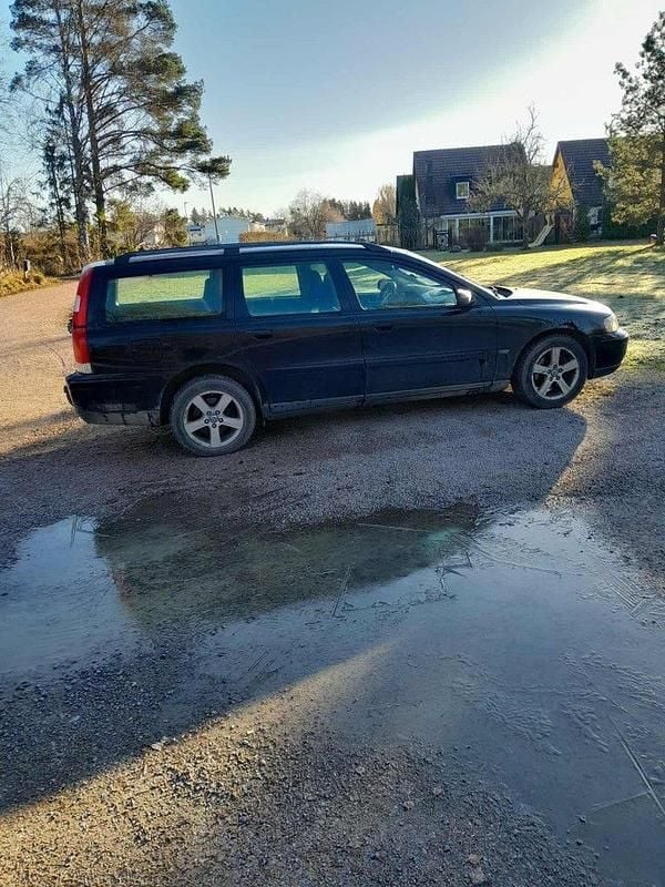 Begagnad 2006 Volvo V70 Business Edition Kombi | 8 500 kr (Superpris) - Bild 1/4