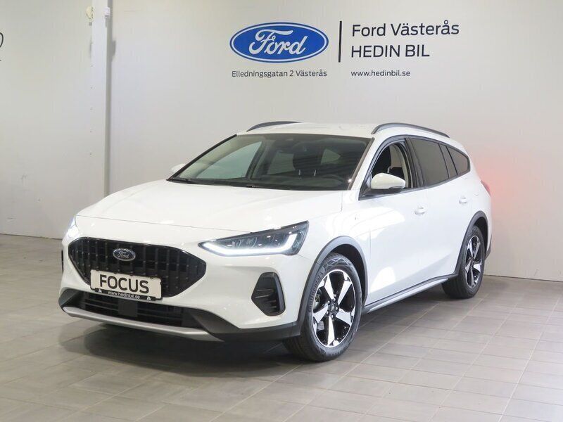 Vit Ny 2024 Ford Focus Active Kombi | 329 900 kr (Marknadspris) - Bild 1/4