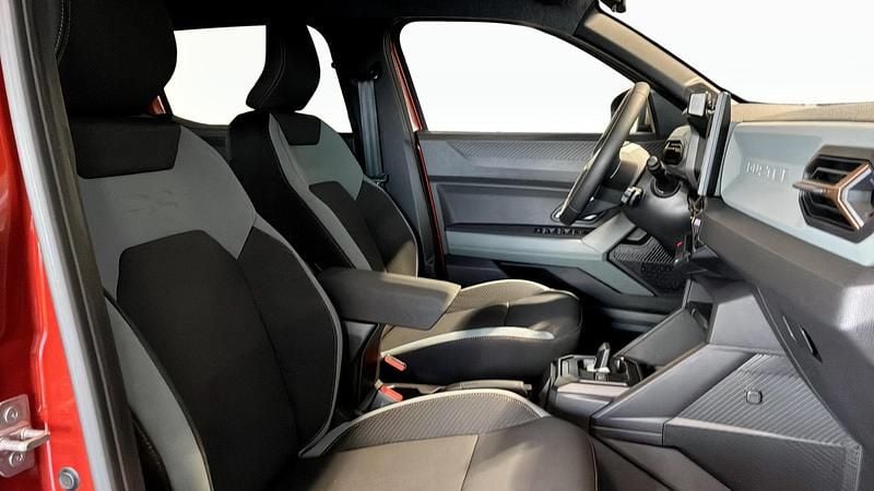 Ny Dacia Duster Extreme 140 HK (102 kW) 2026 Brun SUV