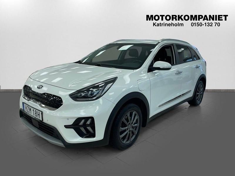 Snow white pearl metallic Begagnad 2020 Kia Niro Advance SUV | 189 900 kr (Marknadspris) - Bild 1/4