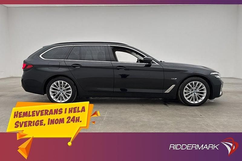 Begagnad BMW 530 Luxury Line 292 HK (214 kW) 2022 Svart Kombi