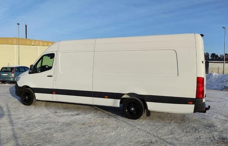 Begagnad Mercedes Sprinter 190 HK (139 kW) 2021 Van