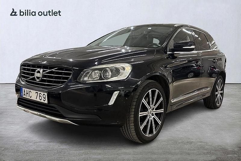 Svart Begagnad 2013 Volvo XC60 Summum SUV | 159 900 kr (Marknadspris) - Bild 1/3